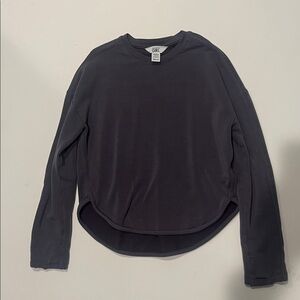 Athleta Girl Long Sleeve Size medium Purple Thumbholes Youth Kid